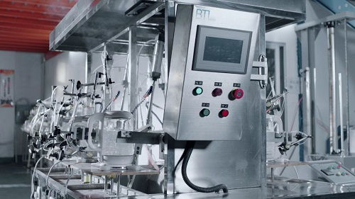 夯实养生壶品类优势,小熊电器保持与时俱进的产品力