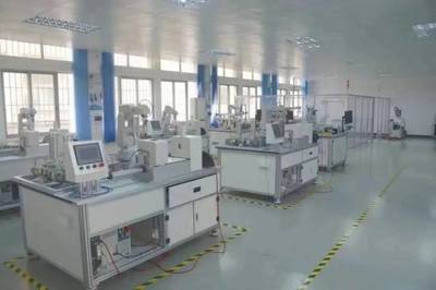 机电工程学院 育智造业精英 电子材料销售新篇